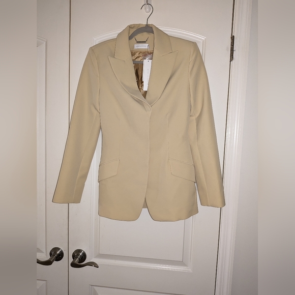 6. NWT JONATHAN SIMKHAI 3 PIECE BLAZER & PANT SET - Picture 16 of 16
